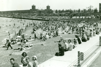 1930s - Ohio Street Beach © Chicago Park District Special Collections